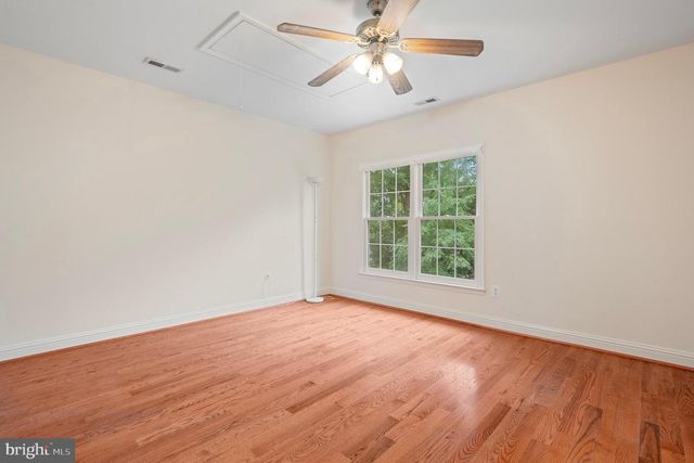 10604 MAPLECREST, Potomac, MD 20854