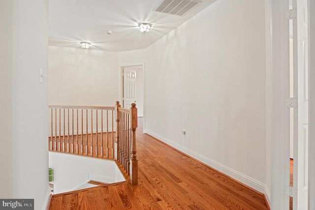 10604 MAPLECREST, Potomac, MD 20854