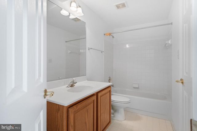 10604 MAPLECREST, Potomac, MD 20854