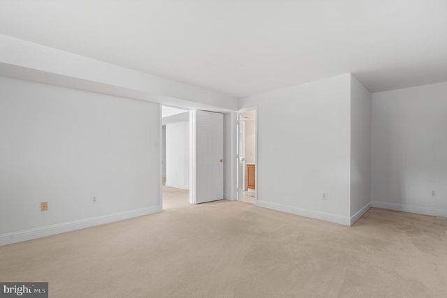 10604 MAPLECREST, Potomac, MD 20854