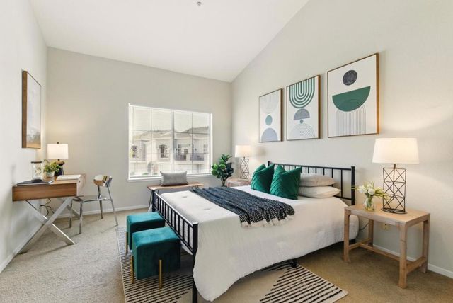 583 Shoal Circle, Redwood City, CA 94065