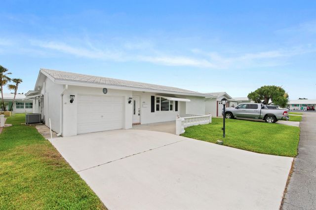2081 SW 12th Avenue, Boynton Beach, FL 33426