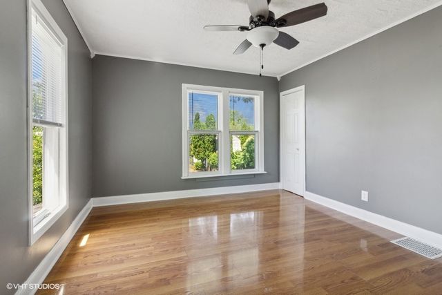 1108 Oakland Avenue, Joliet, IL 60435