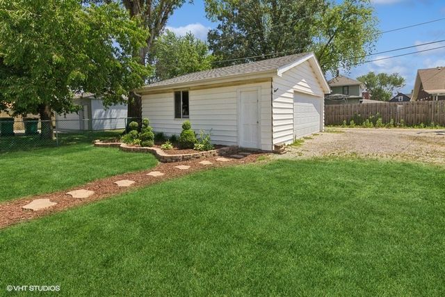 1108 Oakland Avenue, Joliet, IL 60435