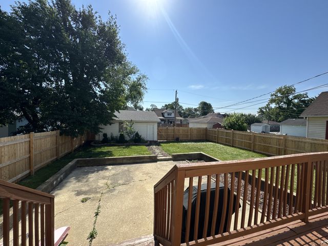 1108 Oakland Avenue, Joliet, IL 60435