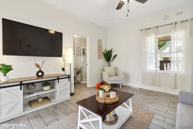 1108 Oakland Avenue, Joliet, IL 60435