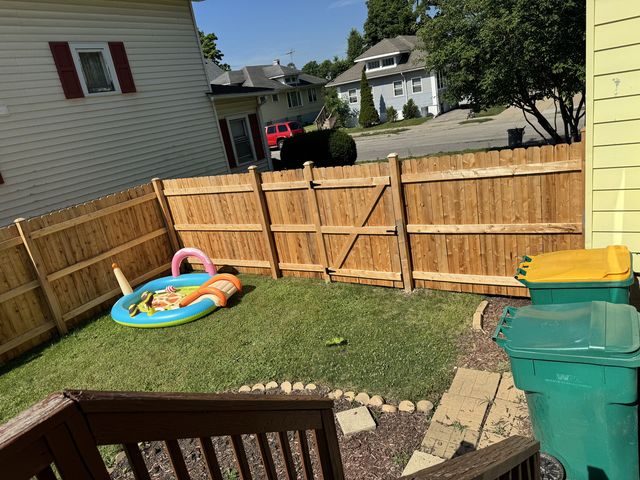 1108 Oakland Avenue, Joliet, IL 60435