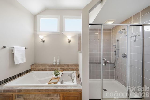 11204 Tavernay Parkway, Charlotte, NC 28262