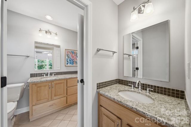 11204 Tavernay Parkway, Charlotte, NC 28262