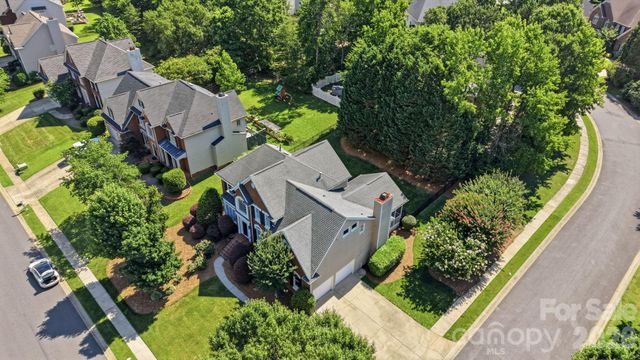 11204 Tavernay Parkway, Charlotte, NC 28262