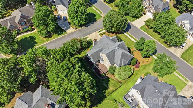 11204 Tavernay Parkway, Charlotte, NC 28262