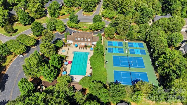 11204 Tavernay Parkway, Charlotte, NC 28262