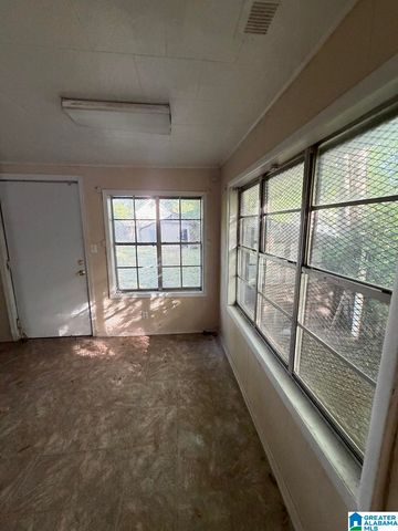 2712 AVENUE H, Birmingham, AL 35218