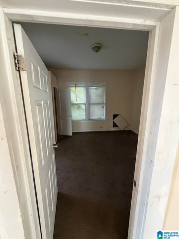 2712 AVENUE H, Birmingham, AL 35218