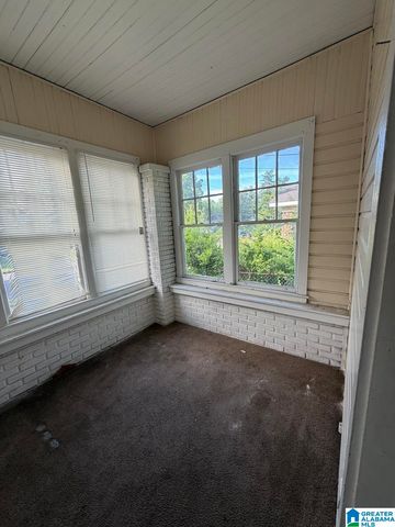 2712 AVENUE H, Birmingham, AL 35218