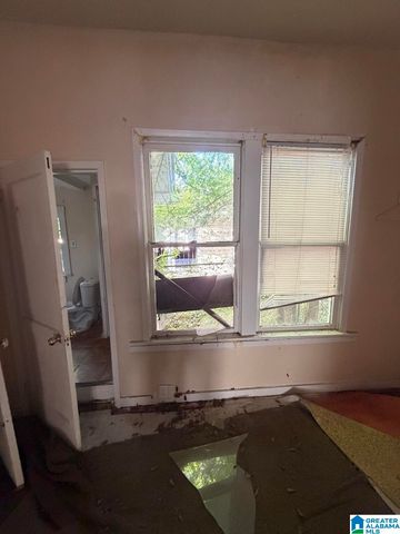2712 AVENUE H, Birmingham, AL 35218