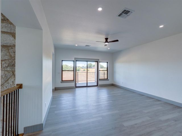 120 Lantana Bud TRL, Liberty Hill, TX 78642