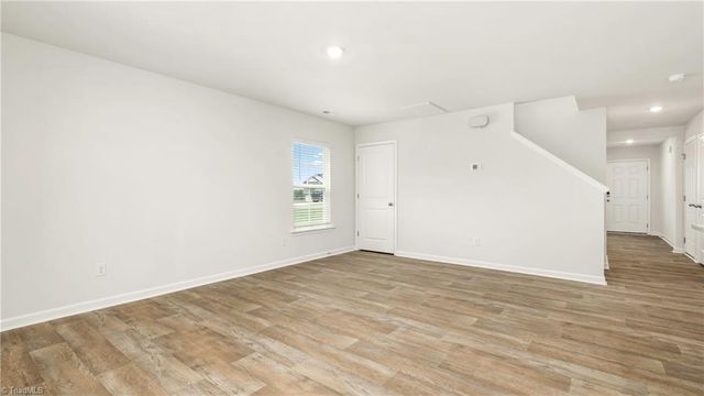 527 Baymeade Drive, Lexington, NC 27295