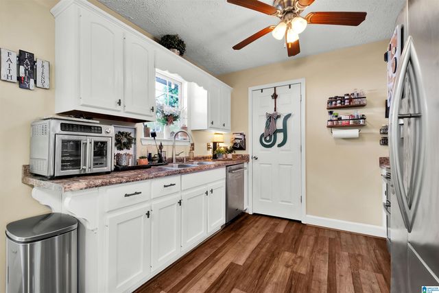 5285 RED VALLEY ROAD, Remlap, AL 35133