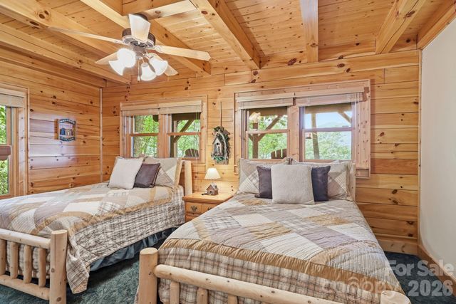 588 Tawodi Trail, Maggie Valley, NC 28751