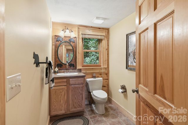 588 Tawodi Trail, Maggie Valley, NC 28751