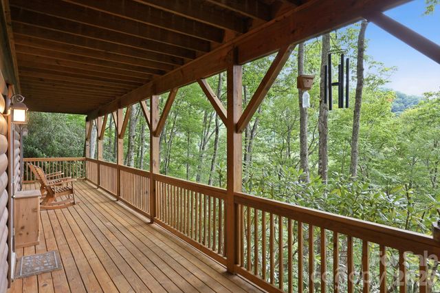 588 Tawodi Trail, Maggie Valley, NC 28751