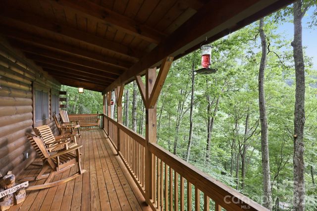 588 Tawodi Trail, Maggie Valley, NC 28751