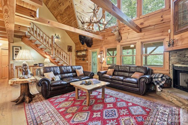 588 Tawodi Trail, Maggie Valley, NC 28751