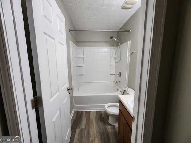 1691 Redan W, Lithonia, GA 30058