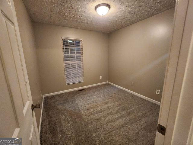 1691 Redan W, Lithonia, GA 30058