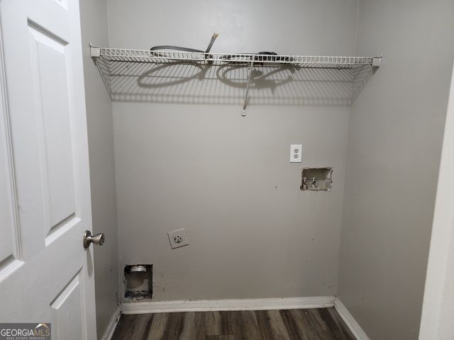 1691 Redan W, Lithonia, GA 30058