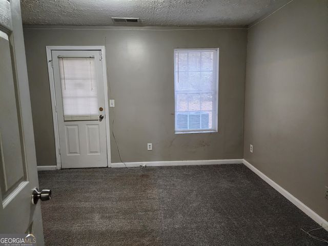 1691 Redan W, Lithonia, GA 30058