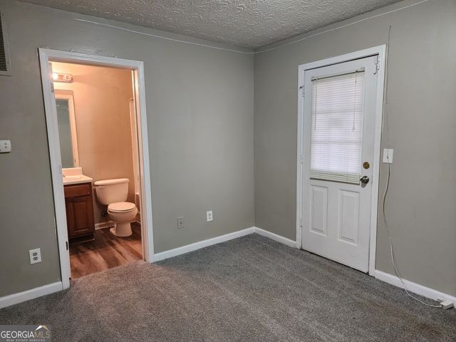 1691 Redan W, Lithonia, GA 30058