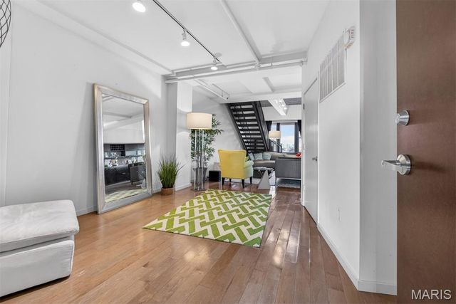 915 Olive Street 1605, St Louis, MO 63101