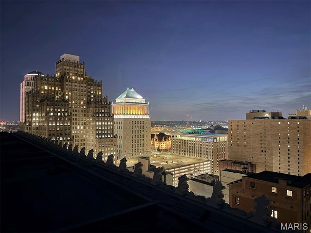 915 Olive Street 1605, St Louis, MO 63101