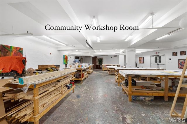 915 Olive Street 1605, St Louis, MO 63101