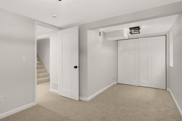 518 10th Avenue NW, New Brighton, MN 55112