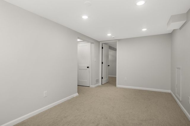 518 10th Avenue NW, New Brighton, MN 55112