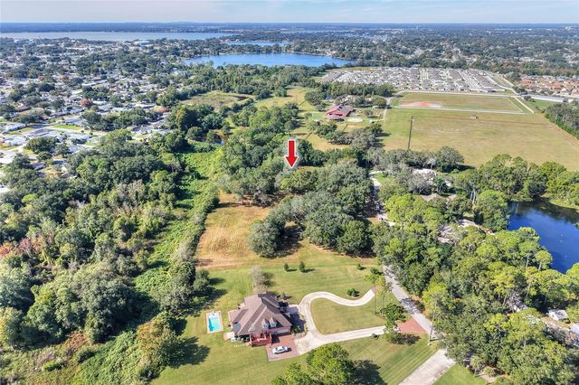 ISLAND WAY, Winter Haven, FL 33884