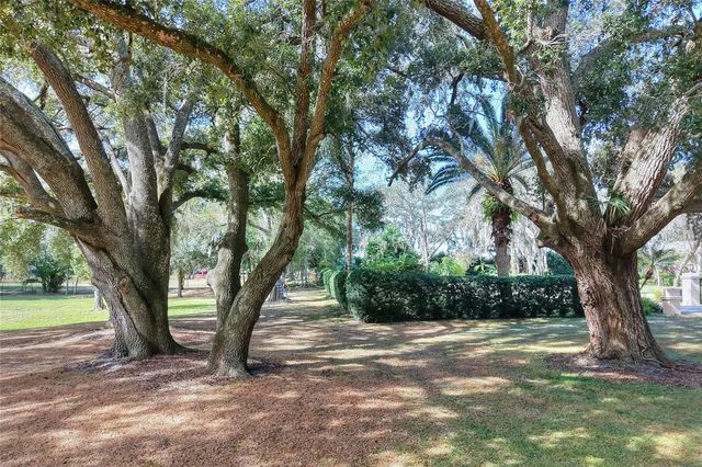 ISLAND WAY, Winter Haven, FL 33884