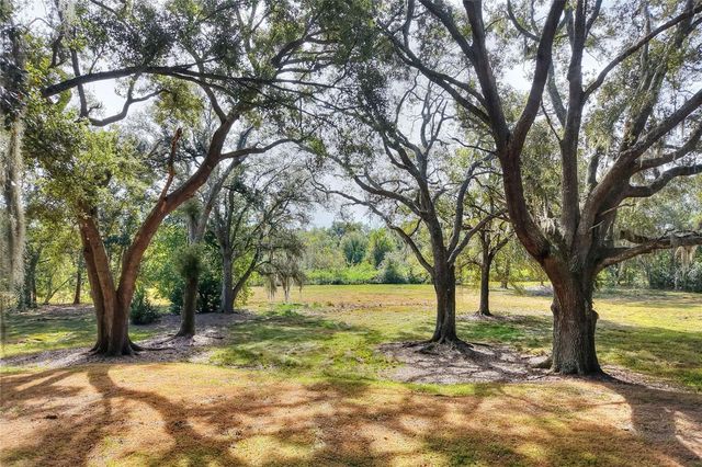 ISLAND WAY, Winter Haven, FL 33884