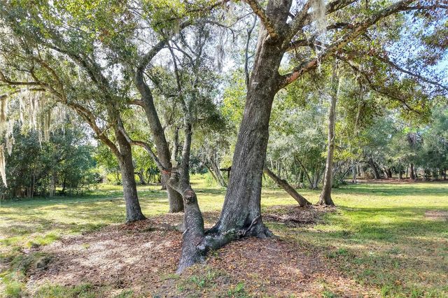 ISLAND WAY, Winter Haven, FL 33884