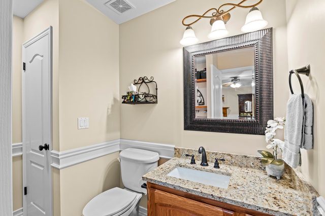 10142 S CORNERSTONE DR, South Jordan, UT 84095