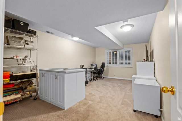 10142 S CORNERSTONE DR, South Jordan, UT 84095
