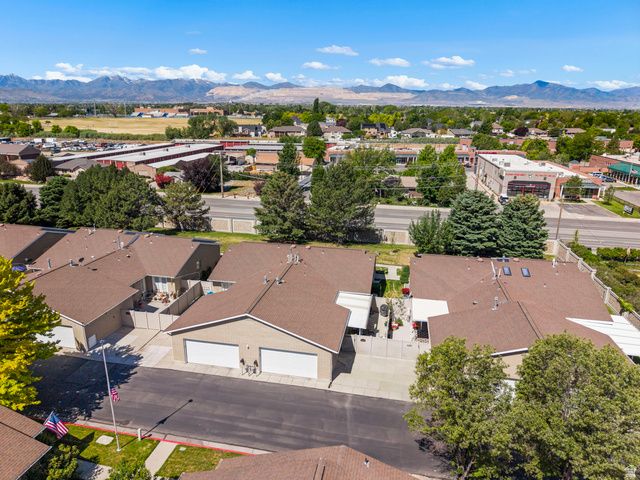 10142 S CORNERSTONE DR, South Jordan, UT 84095