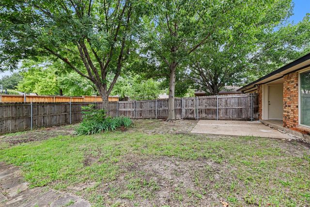1528 Copper Creek Drive, Plano, TX 75075