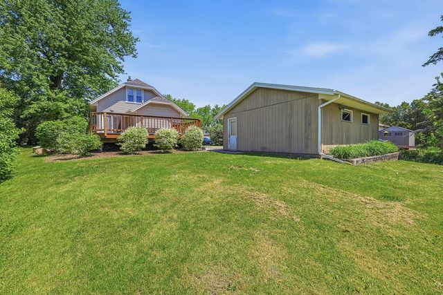 429 Center AVENUE, Oostburg, WI 53070