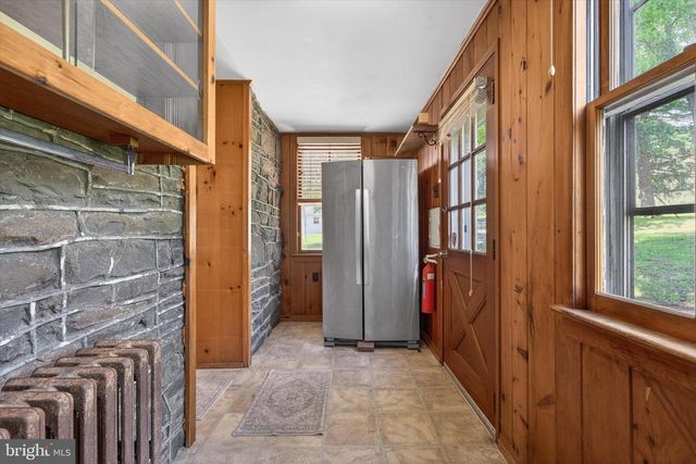 2500 DOEHNE RD, Harrisburg, PA 17110
