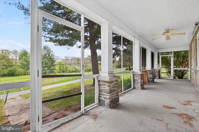 2500 DOEHNE RD, Harrisburg, PA 17110