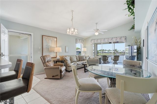 3603 SE 10th AVE 203, Cape Coral, FL 33904